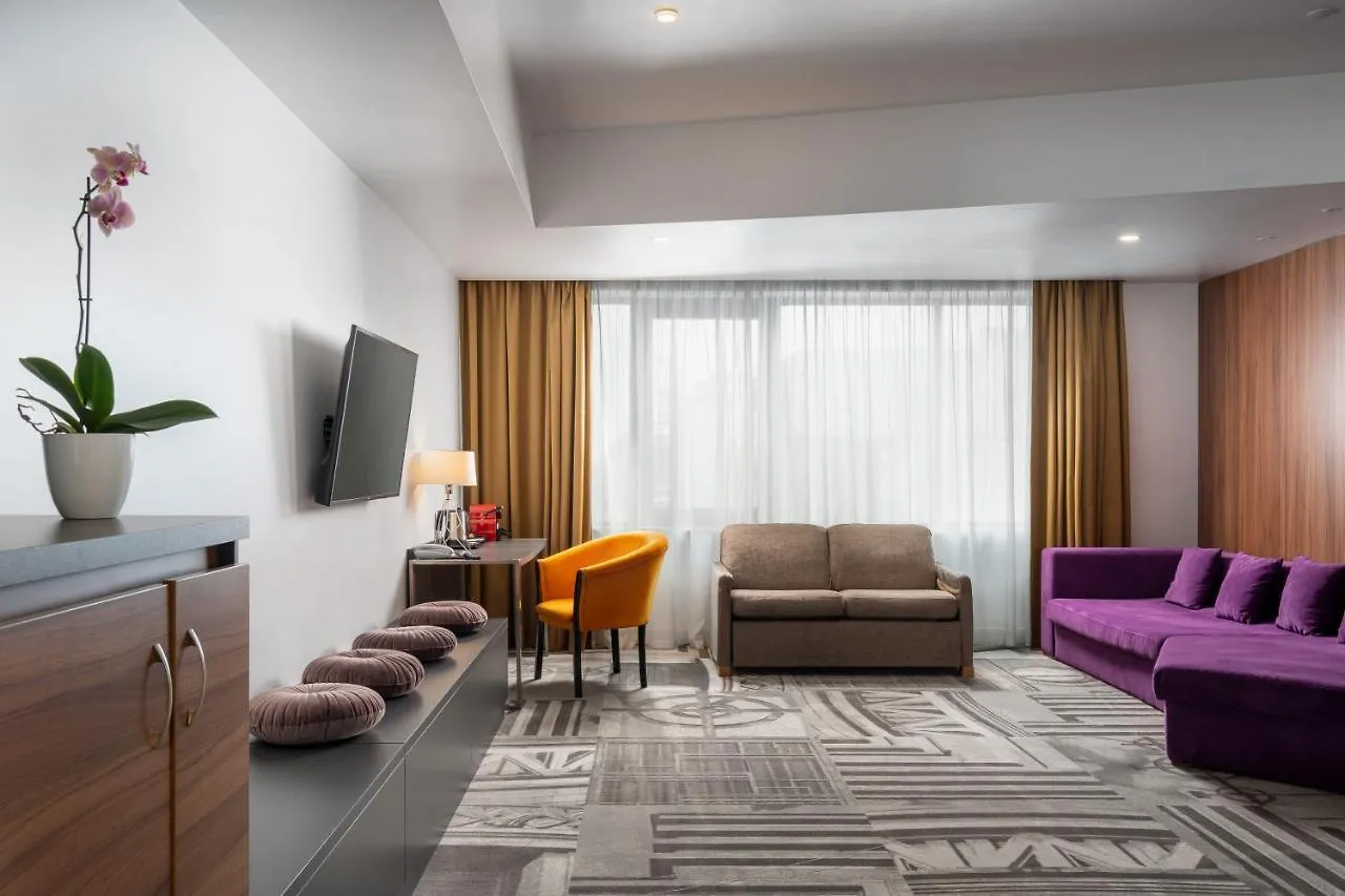 מלון Mercure Bucharest Unirii 4*,  רומניה