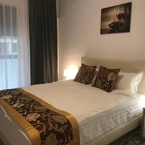 21 Apartment