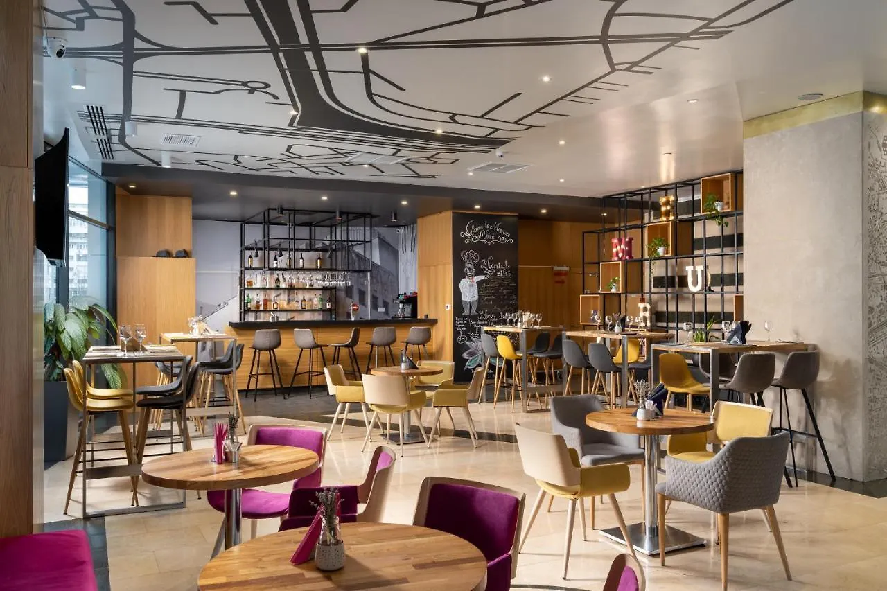 Mercure Bucharest Unirii 4*,  Romania
